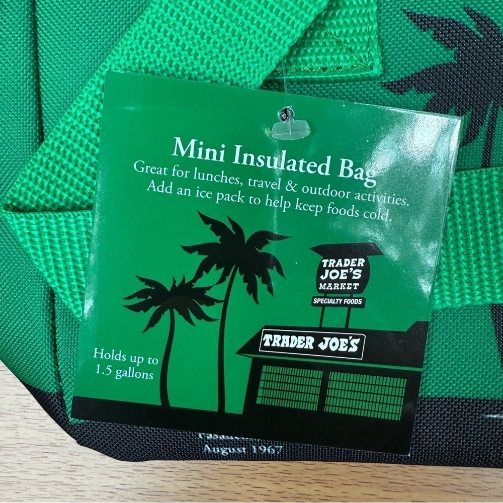New Limited Edition Green Trader Joe’s Mini Insulated Tote Bag - Picture 5 of 7